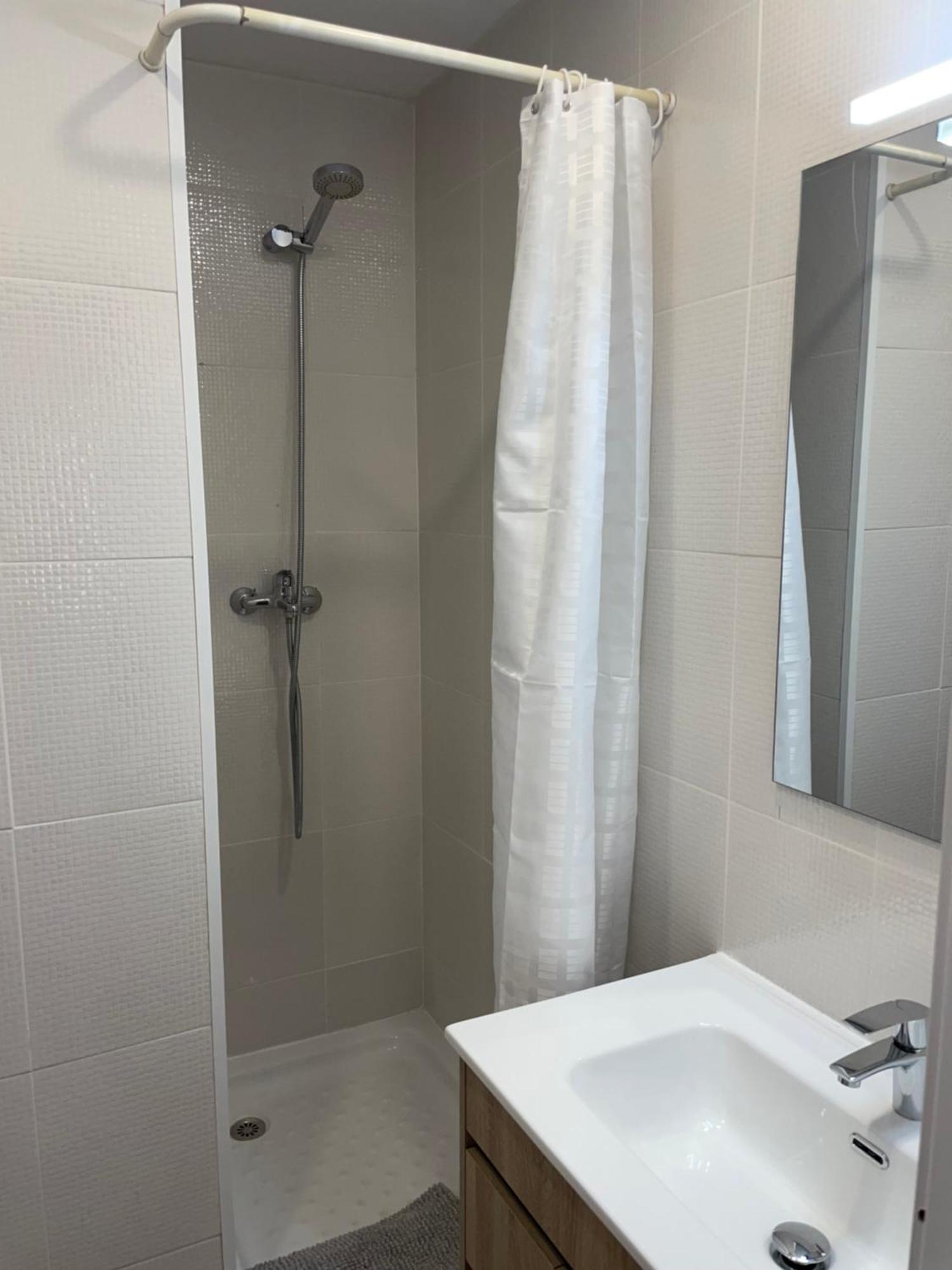 ברצלונה Apartamentos Tarradellas Sants Estacio מראה חיצוני תמונה